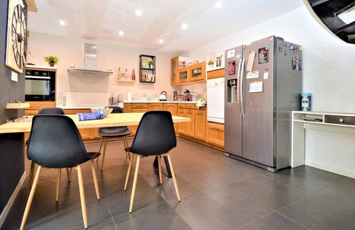 Sabran Casa | Alojamiento de 4 habitaciones en Sabran