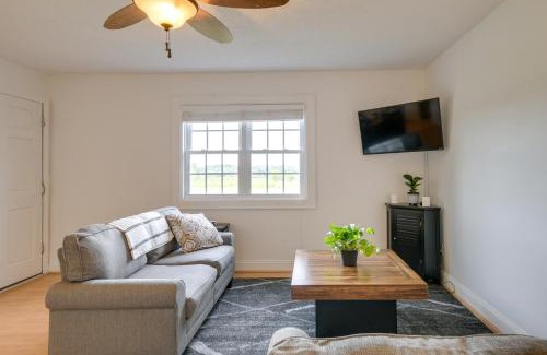 Mill Spring Casa | Relax Fireside! Home Less Than 1 Mi to Tryon International
