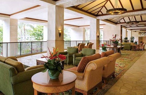 Ko Olina Complejo | Relax in comfort on the beach over the 4th of July Holiday