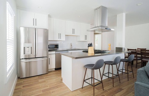 Downtown Casa | Relax in Style: Your Private Home Away From Home