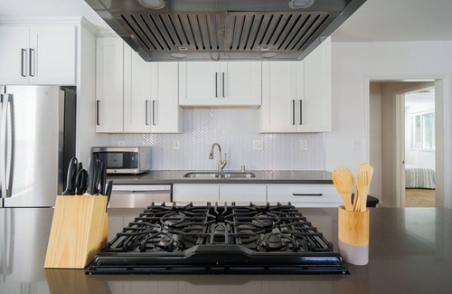 Downtown Casa | Relax in Style: Your Private Home Away From Home