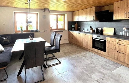 Oberreute Apartamento | "Relax in the "Apfel-Stadl": your dream vacation in the mountains!"