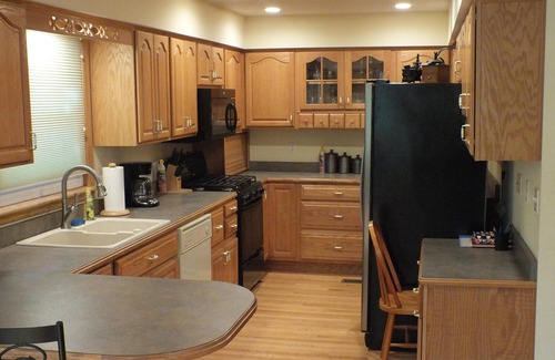 Peebles Casa | ¡ESO ES TODO! ¡Gema escondida en el bosque, duerme 10! Pozo de fuego, leña gratis! Excursionismo