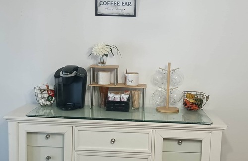 Grosse Pointe Apartamento | Relax Near Grosse Pointe & Downtown Detroit.