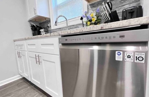 Church Street Casa | Relax & Sleep in 2BR Modern Home Stay