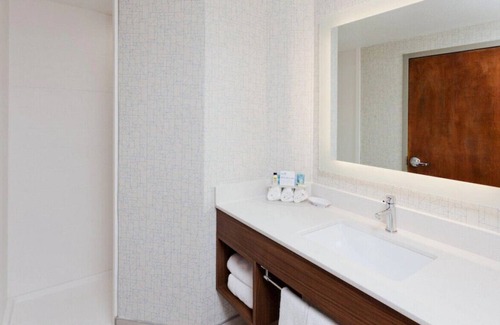Gunter Afs Casa | Relax & Unwind in a Cozy Room w/ Mini-Kitchen!