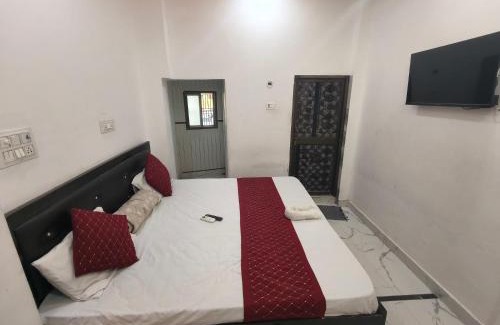 Ayodhya Hotel | Relax With Raghav Hotel