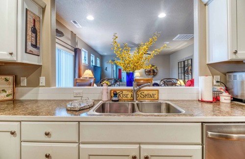 Old Farm District Casa | Relaxed Comfort in SE Bend - 3BR, 2BA with A/C & Cozy Patio