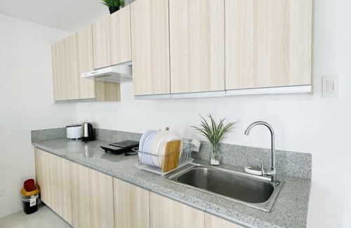 Jaro Condominio | Relaxing 2-BR Condo with Pool and Playground