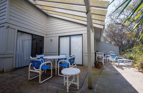 New Smyrna Beach Villa | Relaxing Beach Villa | Walk to Ocean + 3 Pools, Tennis & Trails