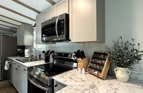 Thomson Casa | Relaxing Cabin Near Raysville