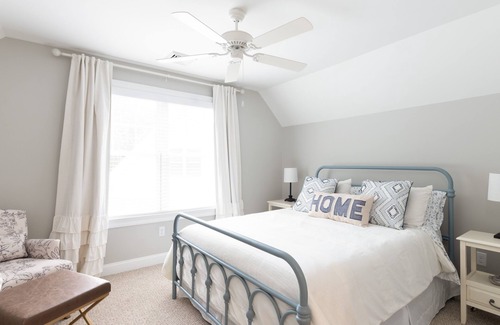 Arundel Cabaña | Relaxing Cottage in Gated Community with Pool!