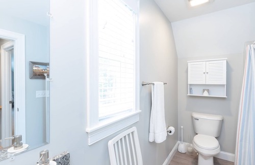 Arundel Cabaña | Relaxing Cottage in Gated Community with Pool!