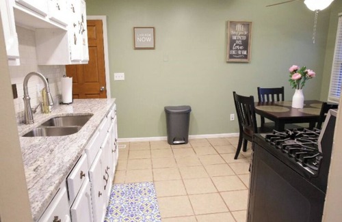 Saint Marys Allen County Casa | Relaxing Cozy home Bedrooms available or open to renting entire place