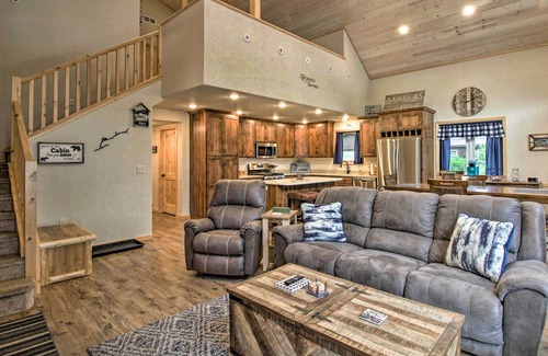 Park Rapids Cabina | Relaxing Lakefront Retreat w/ Private Dock!