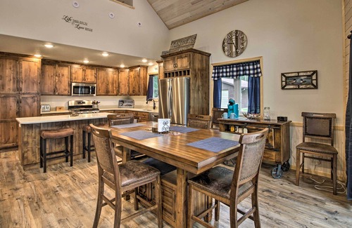 Park Rapids Cabina | Relaxing Lakefront Retreat w/ Private Dock!