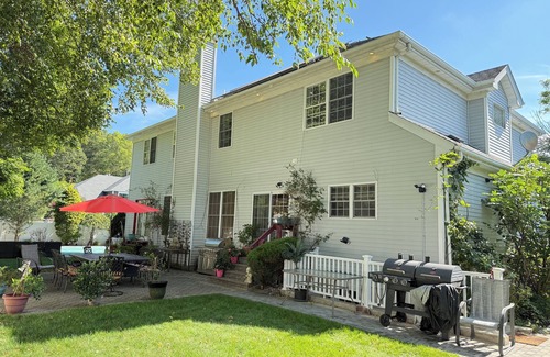 Old Bethpage Casa | Relaxing Perfect Weekend Getaway or Stay Longer, Feel at Home very Spacious