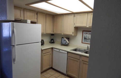 Cathedral City Cove Condominio | Relajante comunidad condominio tranquilo, las vistas, el acceso rápido a todos los aspectos más destacados.