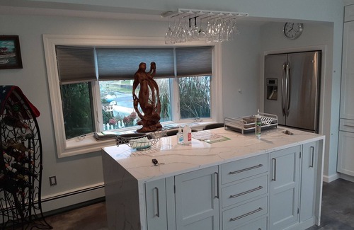 Shirley Casa | Relajante Smith Point Beach House en el canal privado