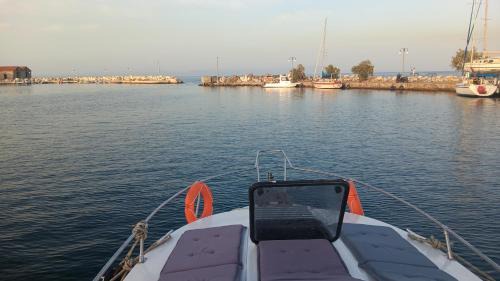 Panagiouda Alquiler De Eote | Relaxing stay a cozy yacht on the island of Lesbos