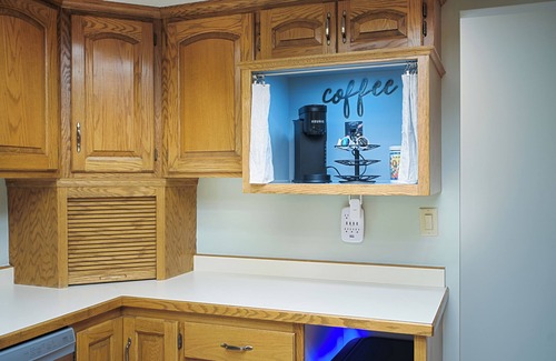 Forest Lake Casa | Remarkable 3-bedroom home, indoor pool, golf, on the lake, 30 min to Twin Cities