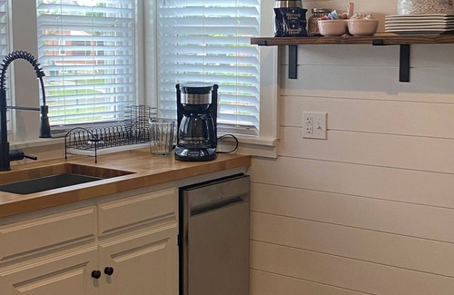 Sedalia Casa | Remodeled 16th Street Bungalow