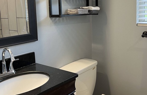 Buechel Apartamento | Remodeled apartment 15 mins. From downtown Louisville