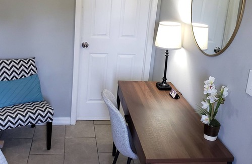 New Port Richey Casa | REMODELED COZY HOME AND RELAXING BACK WATER VIEW