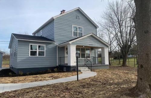 Otterbien Home Casa | Remodeled Farm House with Plenty of Charm