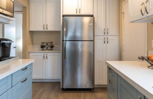 Mira Costa Casa | Recién remodelado Oceanside Home cerca de la playa, restaurantes y tiendas