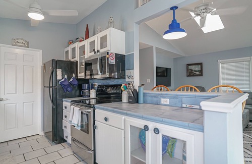 Little Egg Harbor Casa | Remodeled Waterfront Beauty!