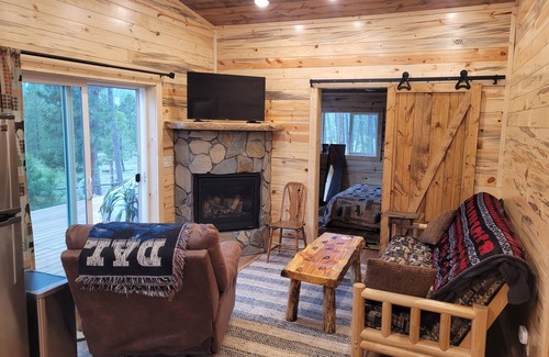 Deadwood Casa | Remote Retreat for 2 near Deadwood w/ beautiful views & near activities!