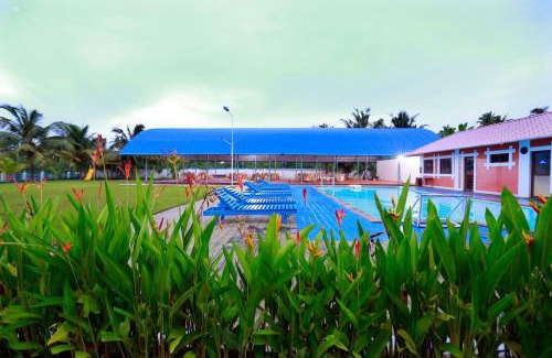 Vypin Hotel | Renai Blue Waters Cherai