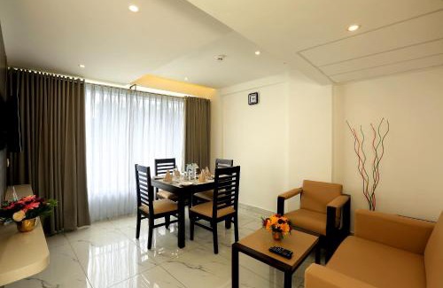 Guruvayur Hotel | Renai Sreekrishna