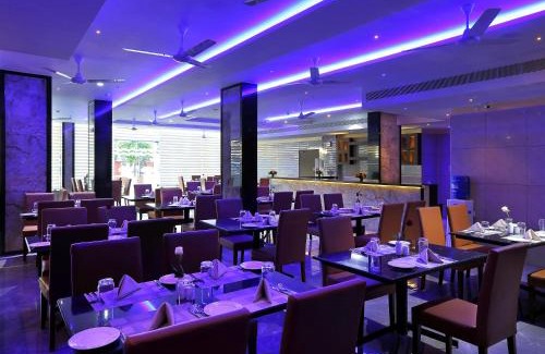 Guruvayur Hotel | Renai Sreekrishna