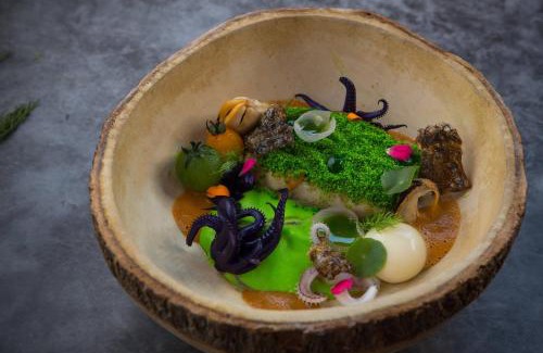 Na Chom Thian Hotel | Renaissance Pattaya Resort & Spa