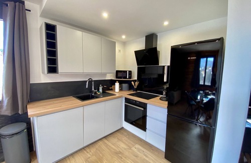Formigueres Apartamento | Apartamento T3 renovado con 2 dormitorios, cerca del centro, parking, Formiguères