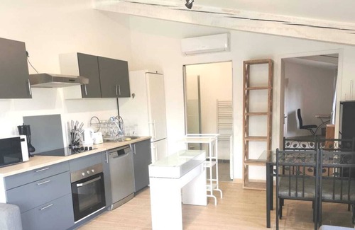 Pujaut Casa | Renovated 50m2 house in 2021, swimming pool, 10min Avignon