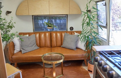 Westbrae Casa | Renovated Airstream with Garden