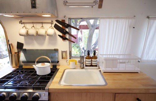 Westbrae Casa | Renovated Airstream with Garden