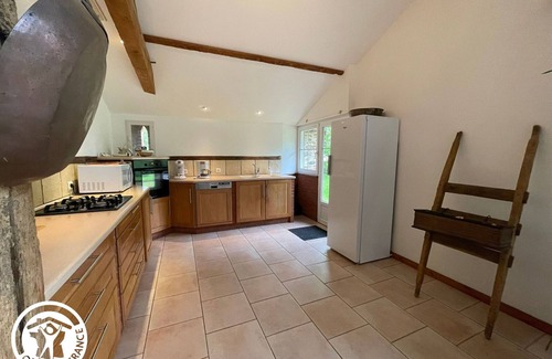 Le Champ-Saint-Pere Cabaña | Casa rústica con piscina privada, jardín amplio y WiFi, cerca de Indian Forest