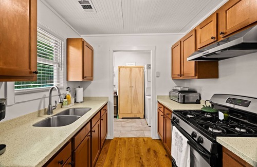Montgomery Casa | Renovated Bungalow with Large Yard, Close to Everything by Lucky Savannah