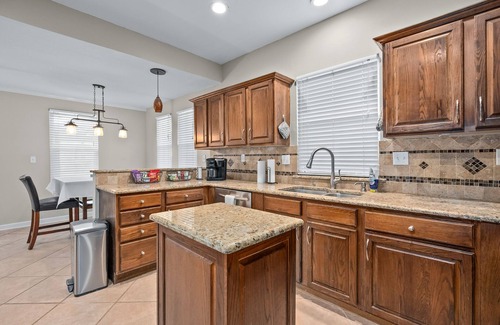 Fort Smith Casa | Renovated Century Home - Spacious 3 Bed, 2.5 Bath: Near Museums and Downtown!
