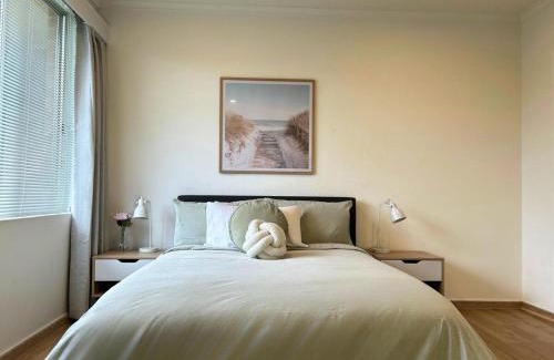 St. Kilda East Apartamento | Renovated Cosy Stay Near CBD & StKilda with Pool & Sauna