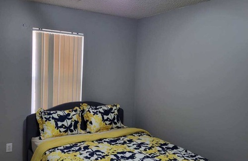 Paw Creek Cabaña | Renovated Cottage with easy access to all of Charlotte