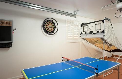 Lawndale Casa | Renovated Home w Playroom games AC WD