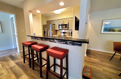 Myrtle Beach Condominio | Newly Renovated, 2 bedroom. Oceanview. Sleeps 9. FREE Tickets