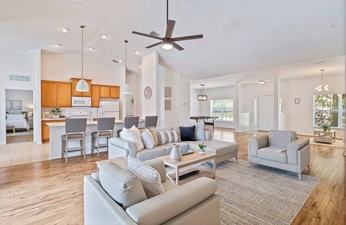 Palm Coast Casa | Renovated Heated Pool home with Game room and Bicycles