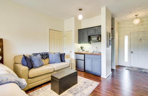 Branson West Apartamento | Renovated Resort Condo, 2 Mi to Silver Dollar City