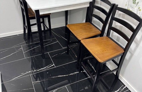 Minneapolis Apartamento | Renovated studio in basement of a house in Minneapolis. 10 min from downtown.